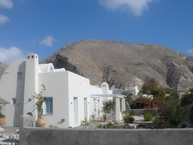 Apartament Thera Incognita *