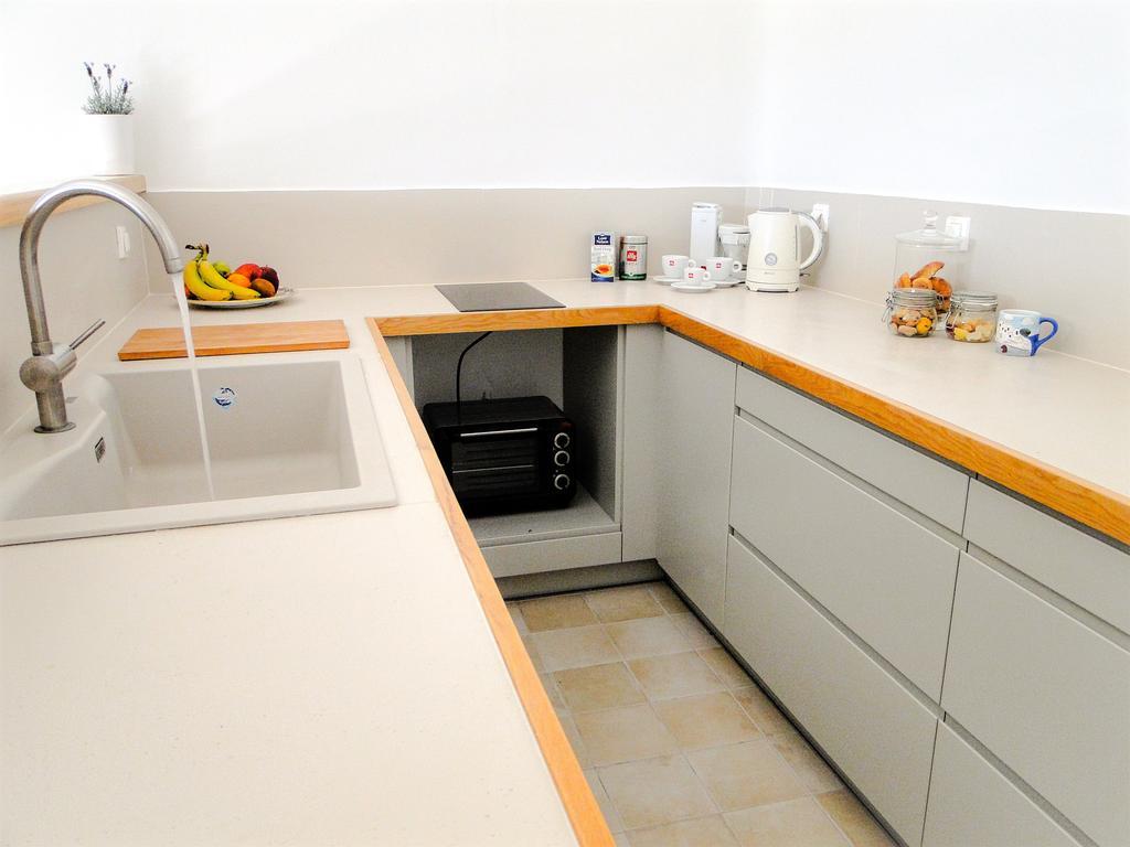 Thera Incognita Apartament *